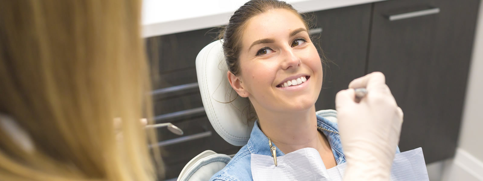 Φροντίζουμε για το χαμόγελο σας!Οδοντιατρικές Υπηρεσίες